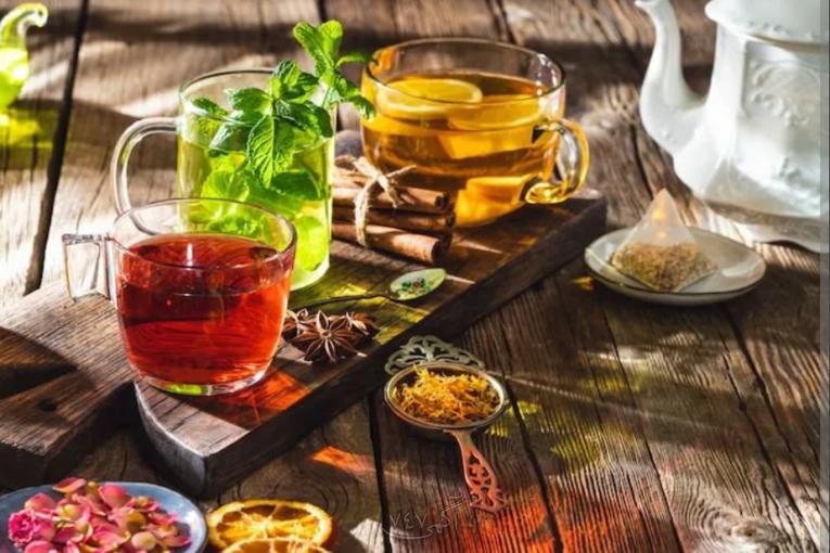 آموزش عطاری و طب گیاهی با مدرک معتبر