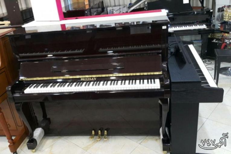 فروش فوق العاده پیانو آکوستیک بنتلی (پایه آهویی)
